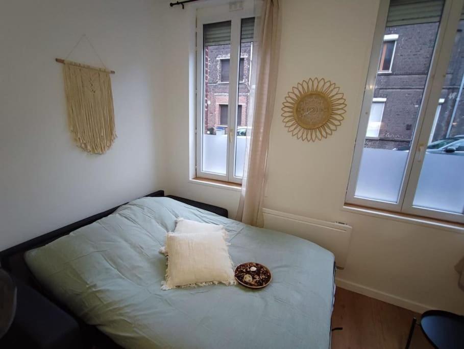 Namaste Studio By T&L Apartman Denain Kültér fotó